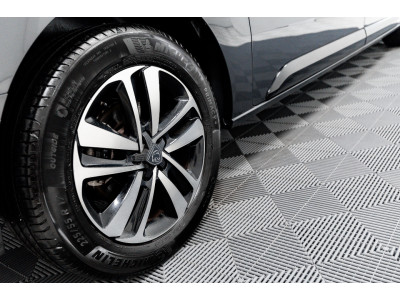 2025 Peugeot Traveller