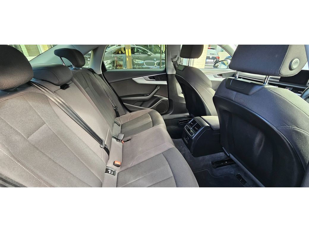 2017 Audi A4