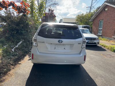 2013 Toyota Prius Alpha