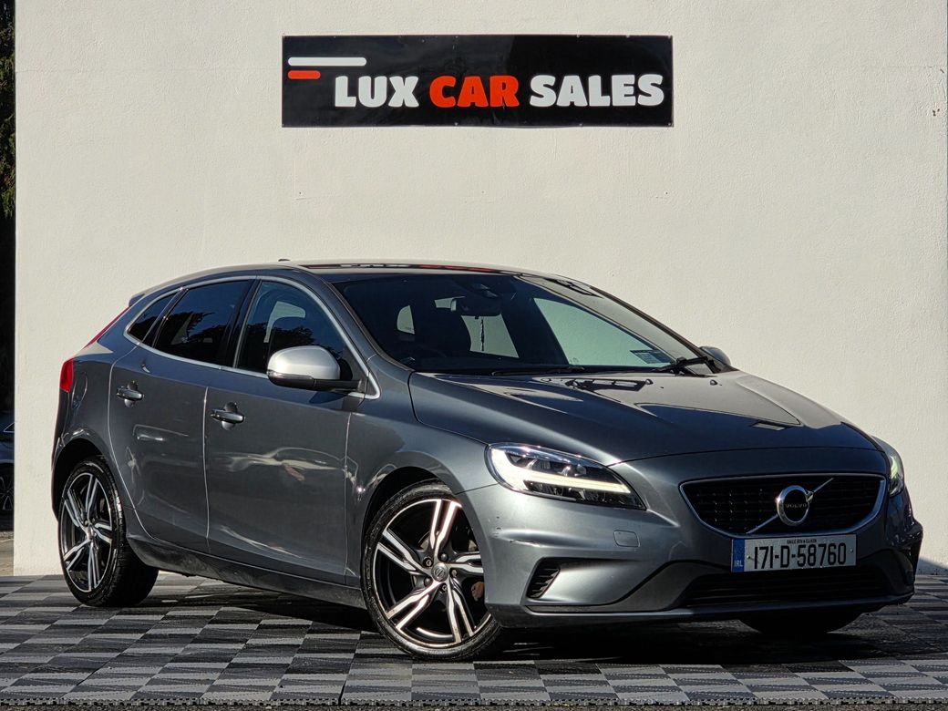 2017 Volvo V40