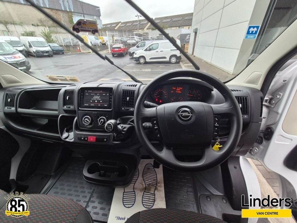 2023 Opel Movano