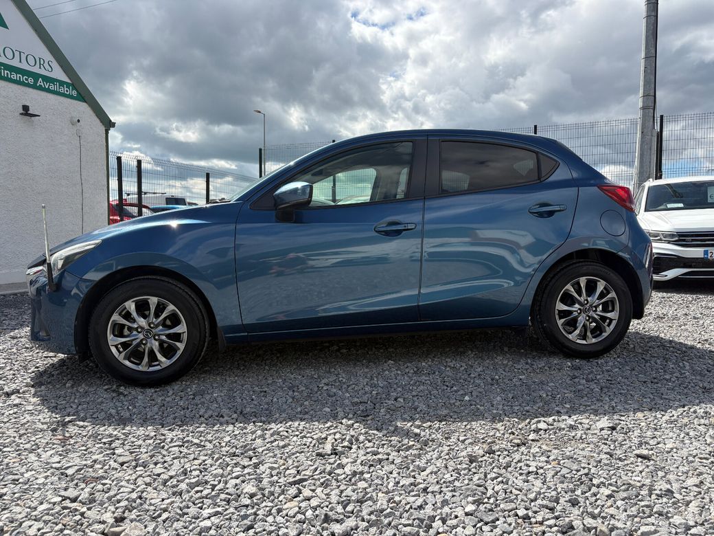 2017 Mazda Demio