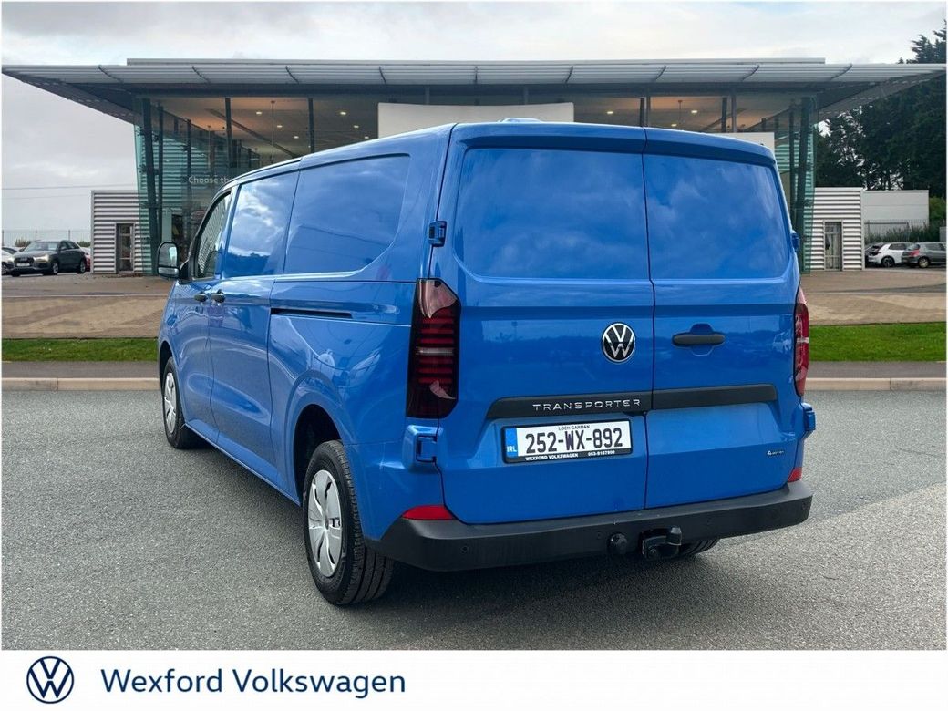 2025 Volkswagen Transporter