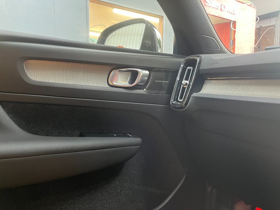 2021 Volvo XC40