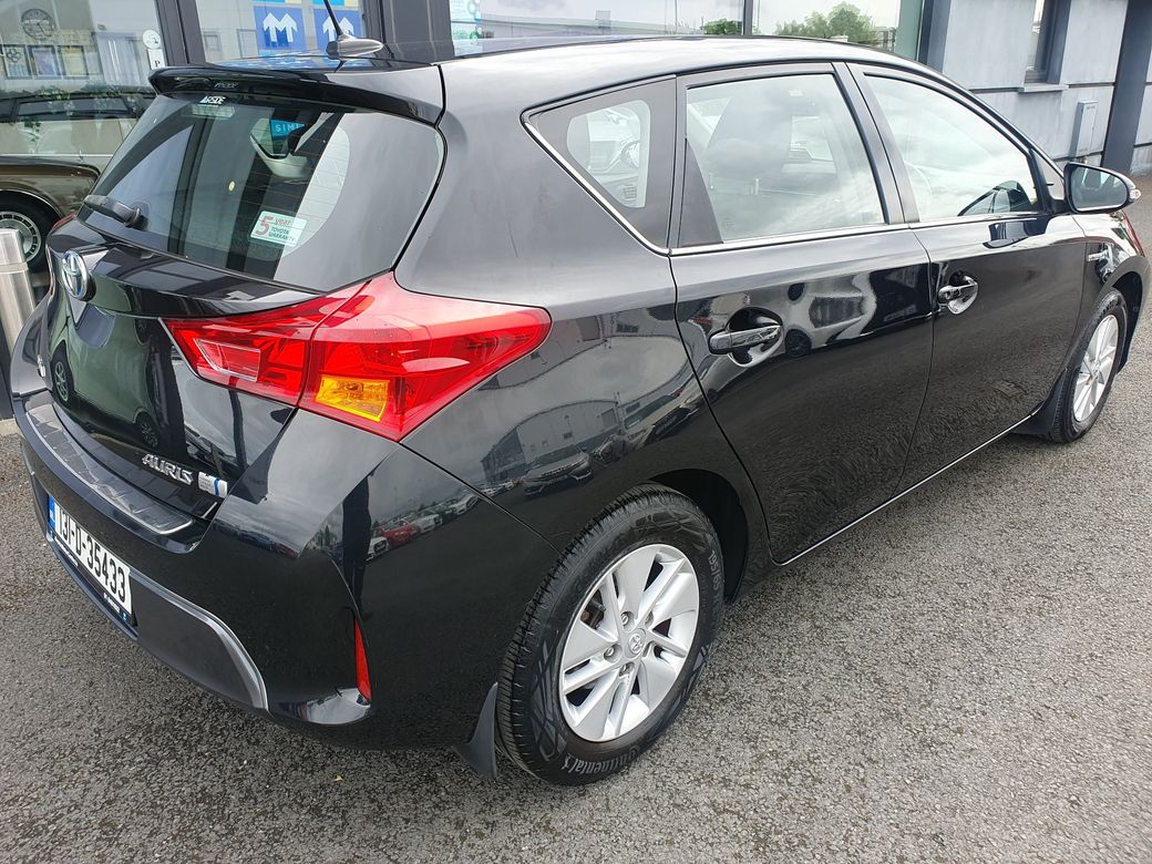 2013 Toyota Auris
