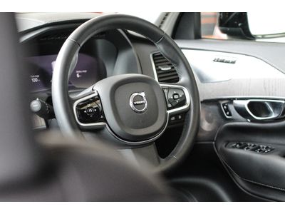 2023 Volvo XC90