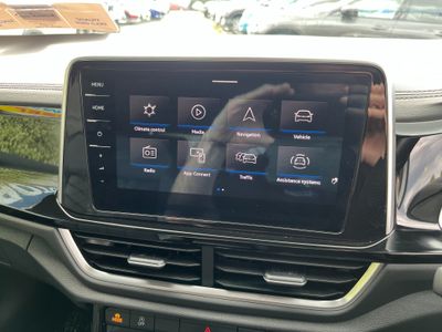 2023 Volkswagen T-Roc