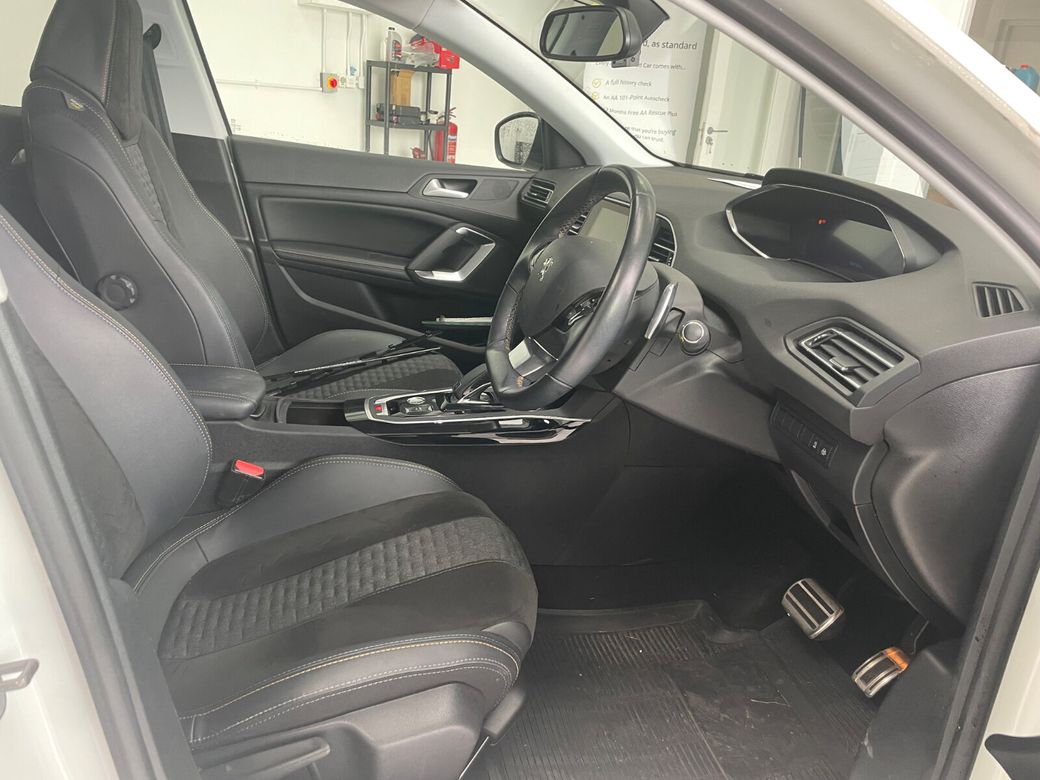 2021 Peugeot 308