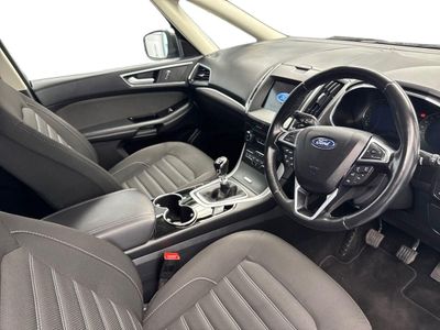 2022 Ford Galaxy