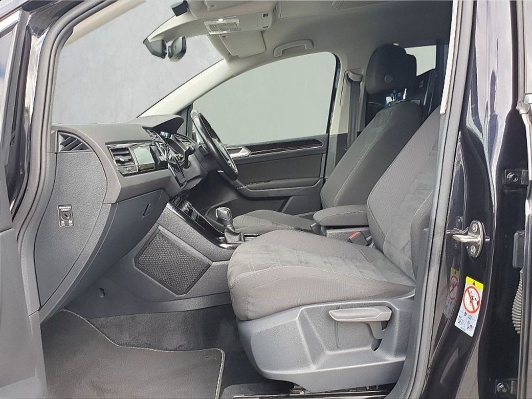2018 Volkswagen Touran
