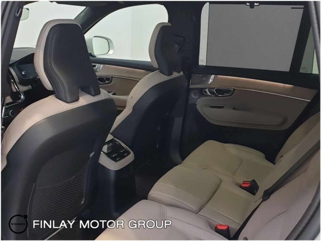 2025 Volvo XC90