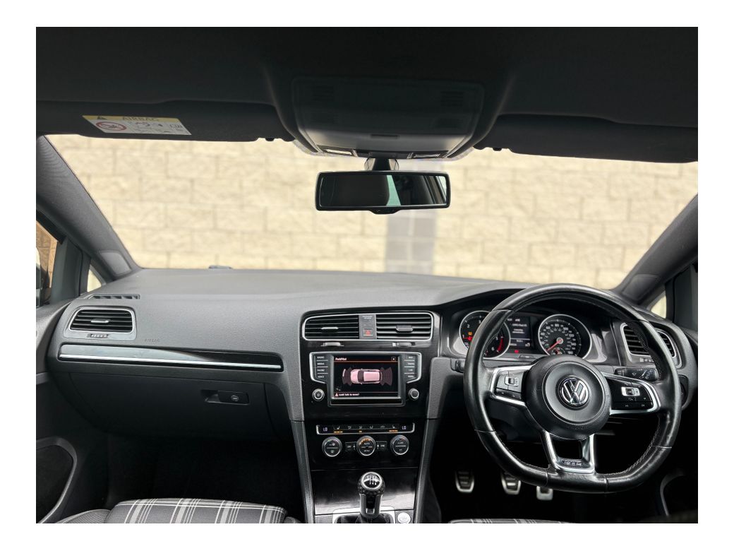 2016 Volkswagen Golf