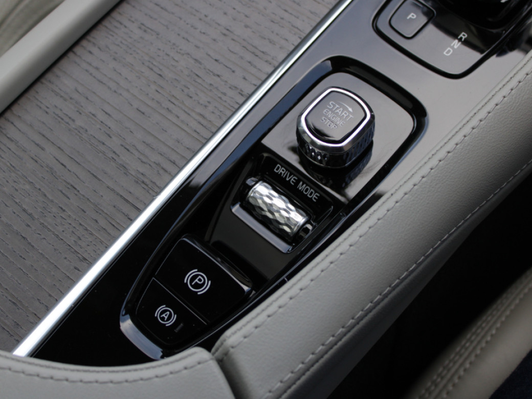 2021 Volvo XC90