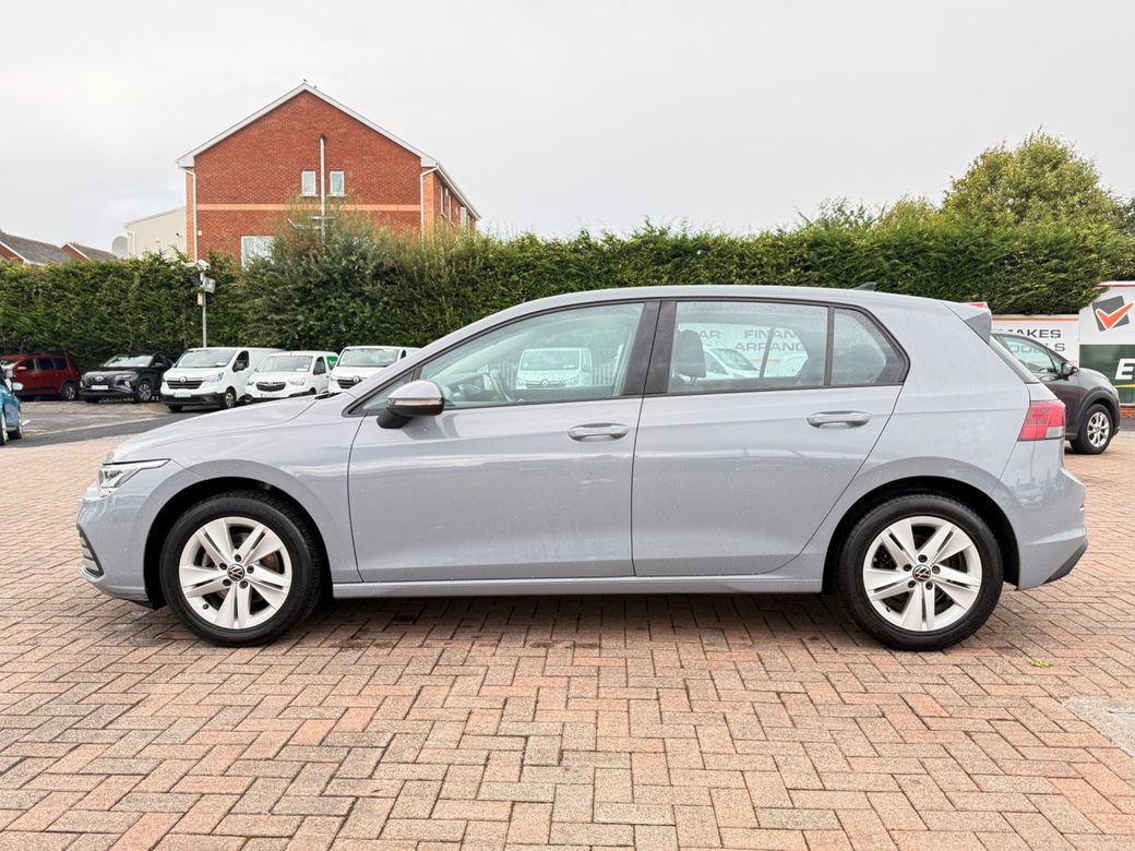2024 Volkswagen Golf