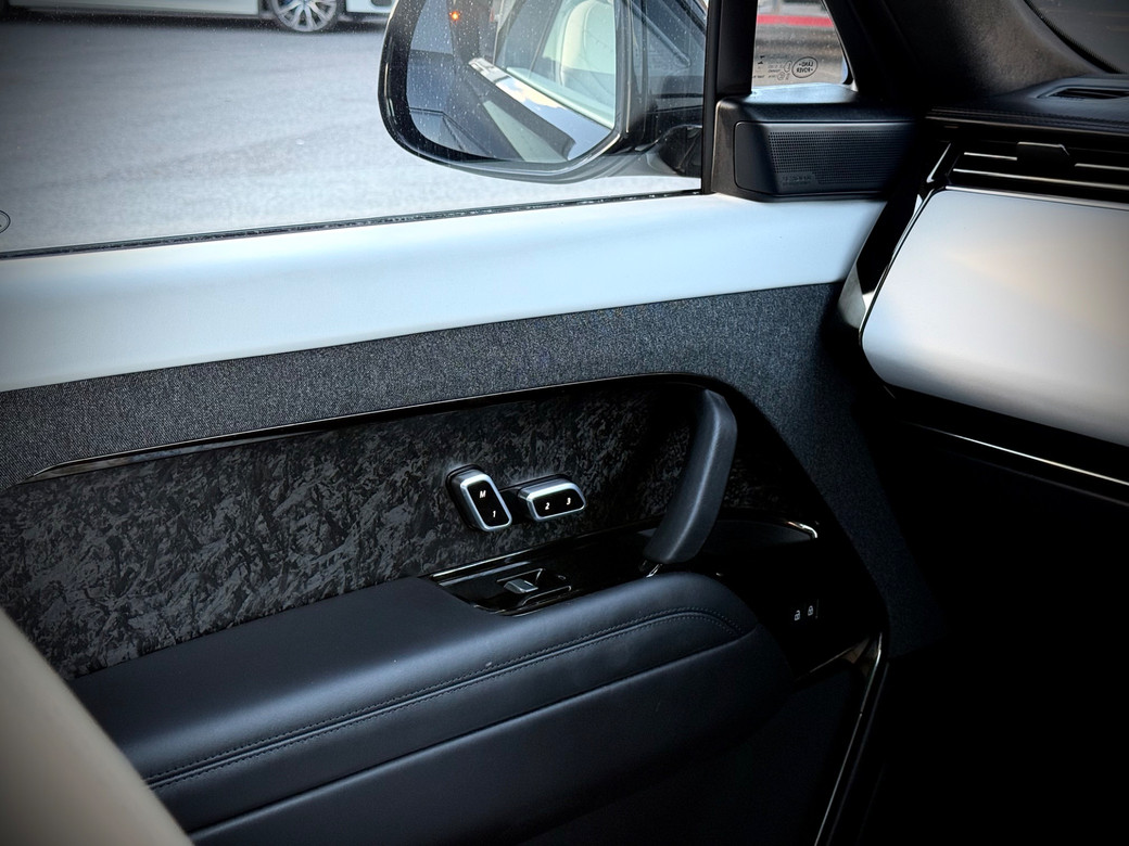2025 Land Rover Range Rover Sport