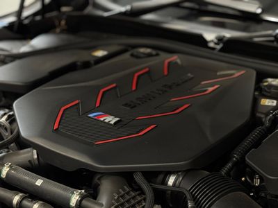 2025 BMW M5