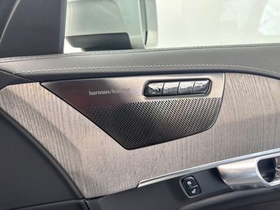 2023 Volvo XC90