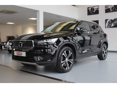 2022 Volvo XC40