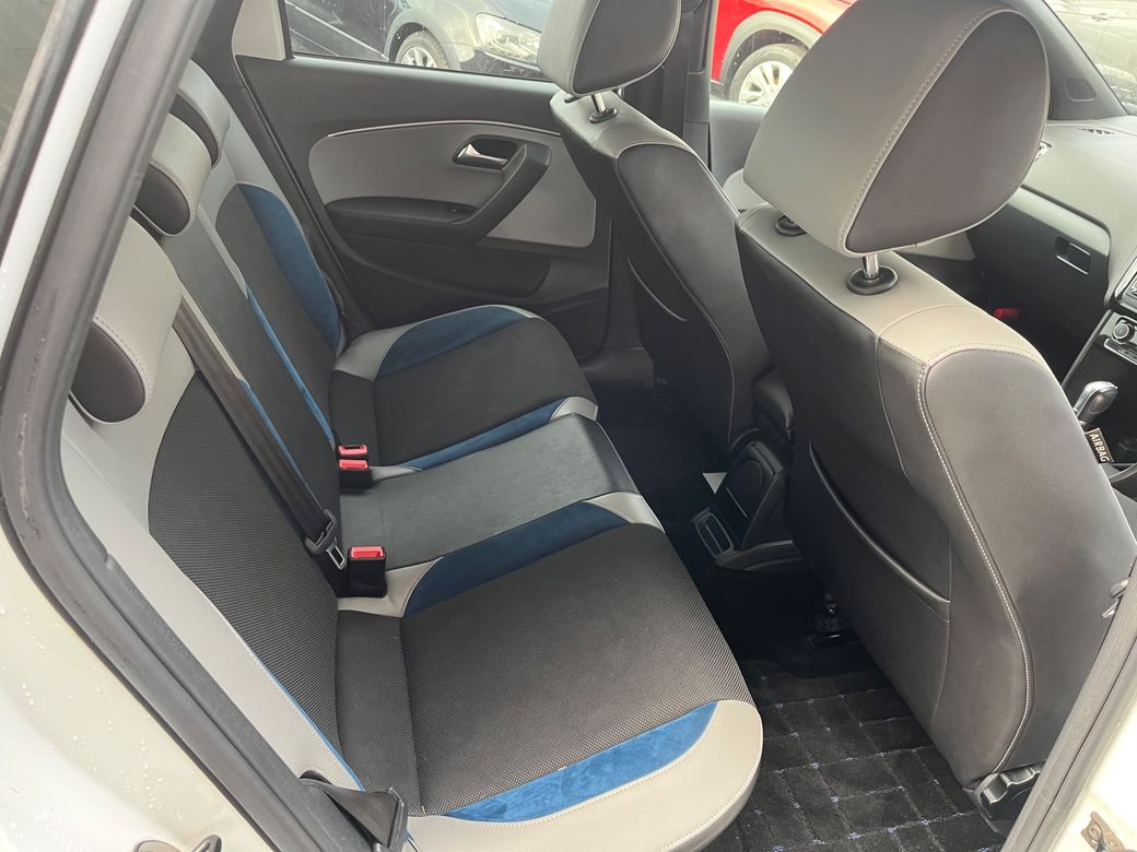 2015 Volkswagen Polo