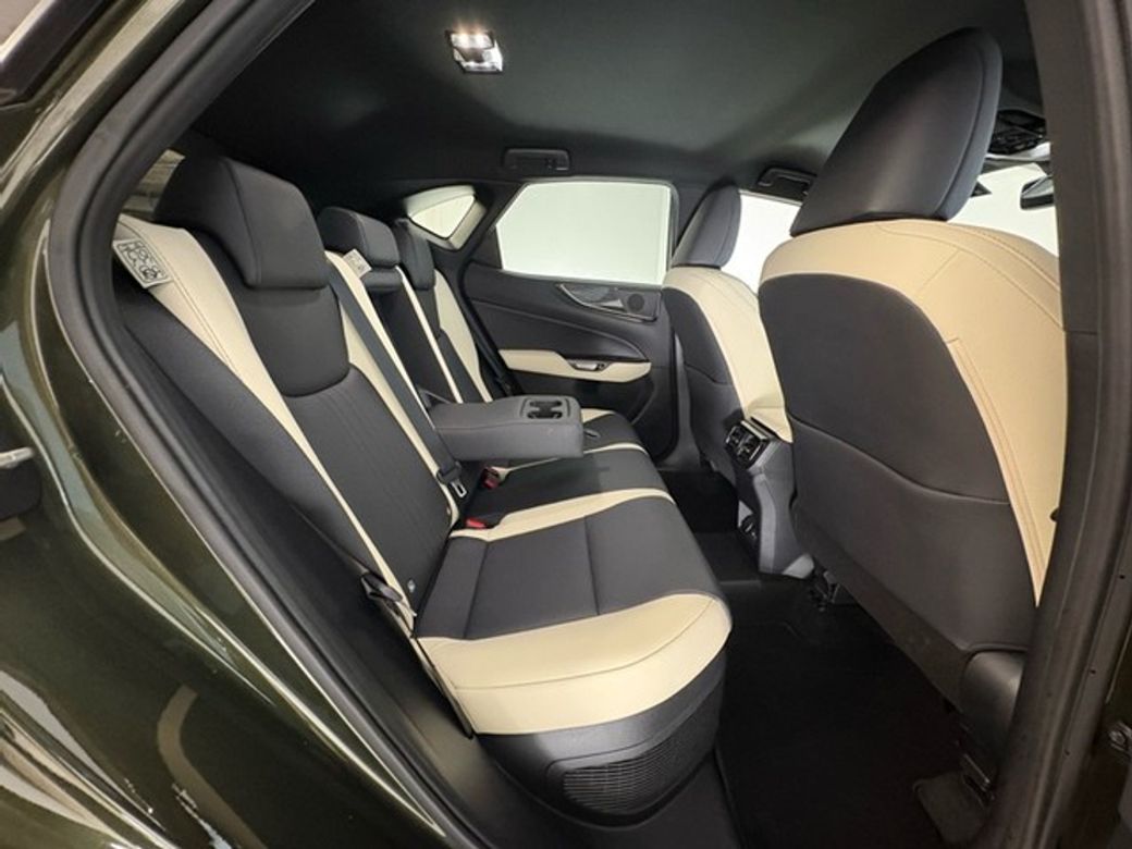 2023 Lexus NX 450H+