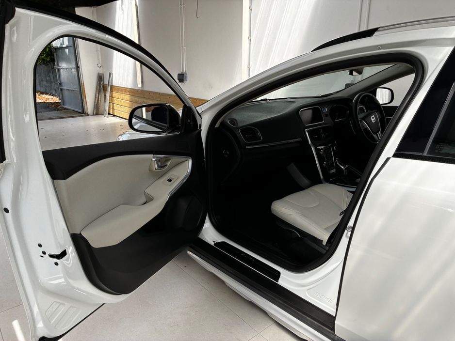 2016 Volvo V40 Cross Country