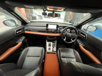 2024 Mitsubishi Outlander