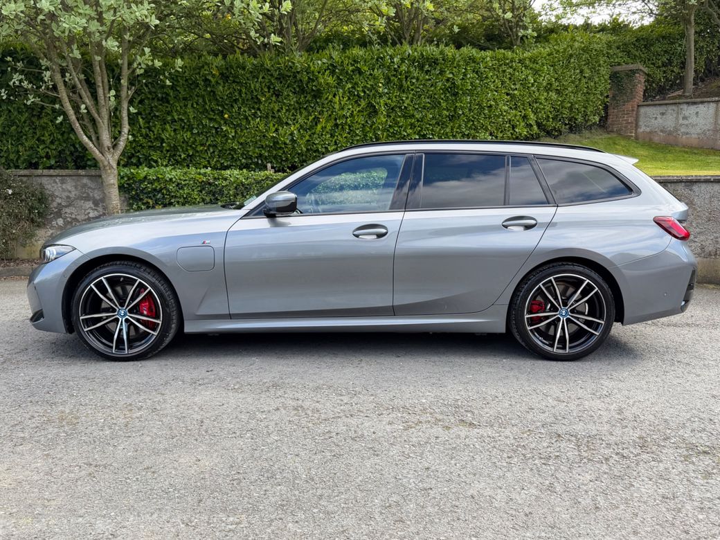 2024 BMW 330