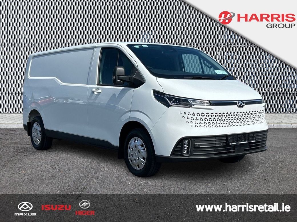 2025 White Maxus Deliver 7
