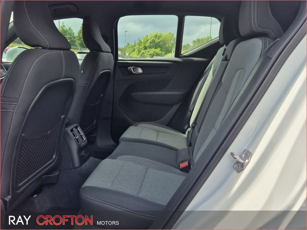 2021 Volvo XC40