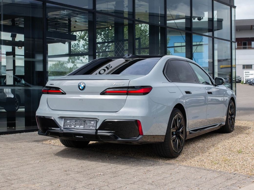 2025 BMW 7 Series