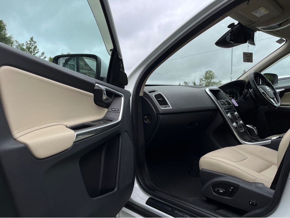 2016 Volvo XC60