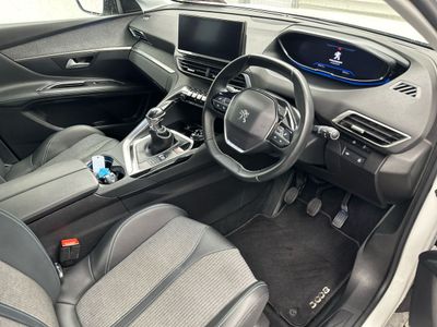 2021 Peugeot 3008