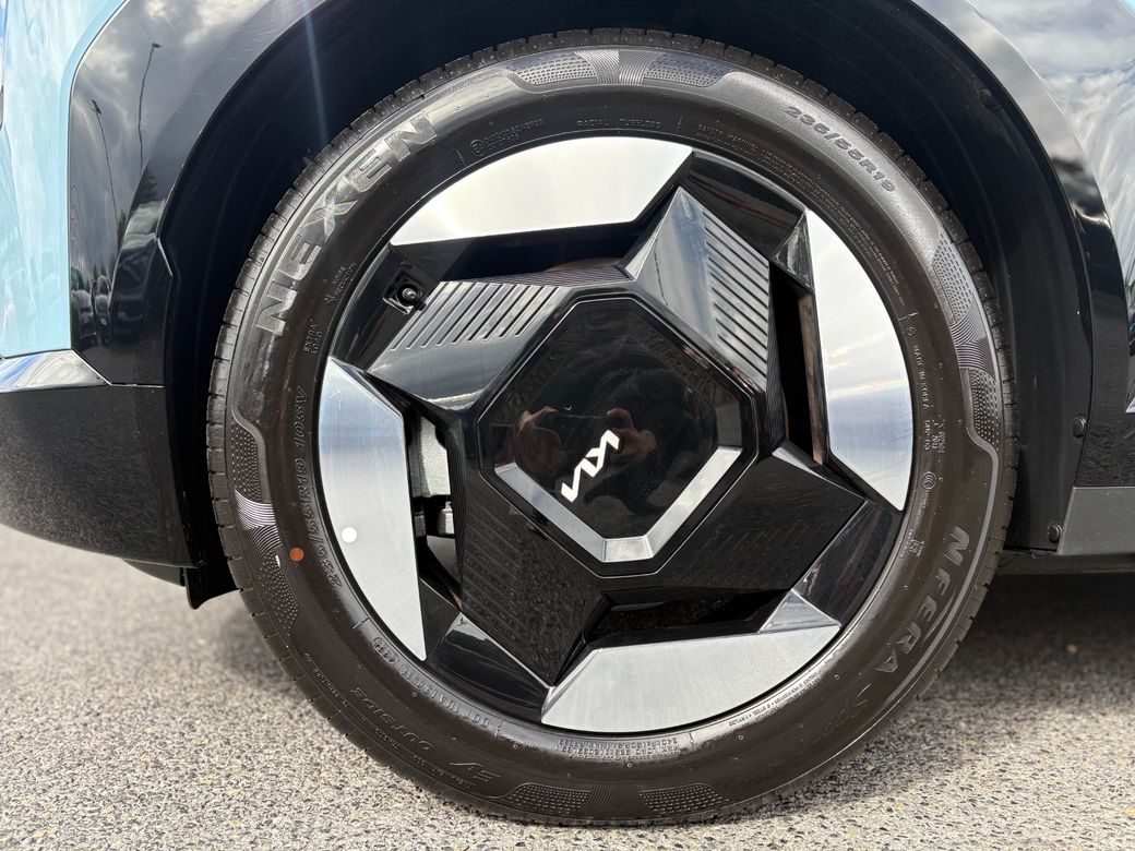 2026 Kia EV5
