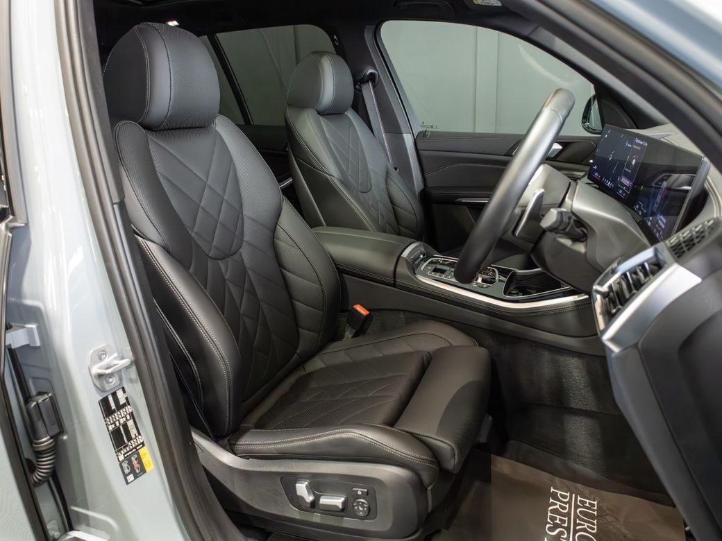 2025 BMW X5