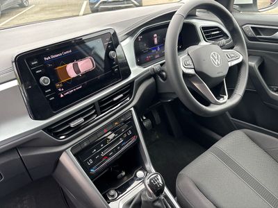 2025 Volkswagen T-Roc