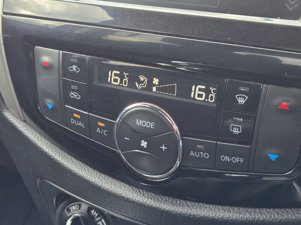 2021 Nissan Navara