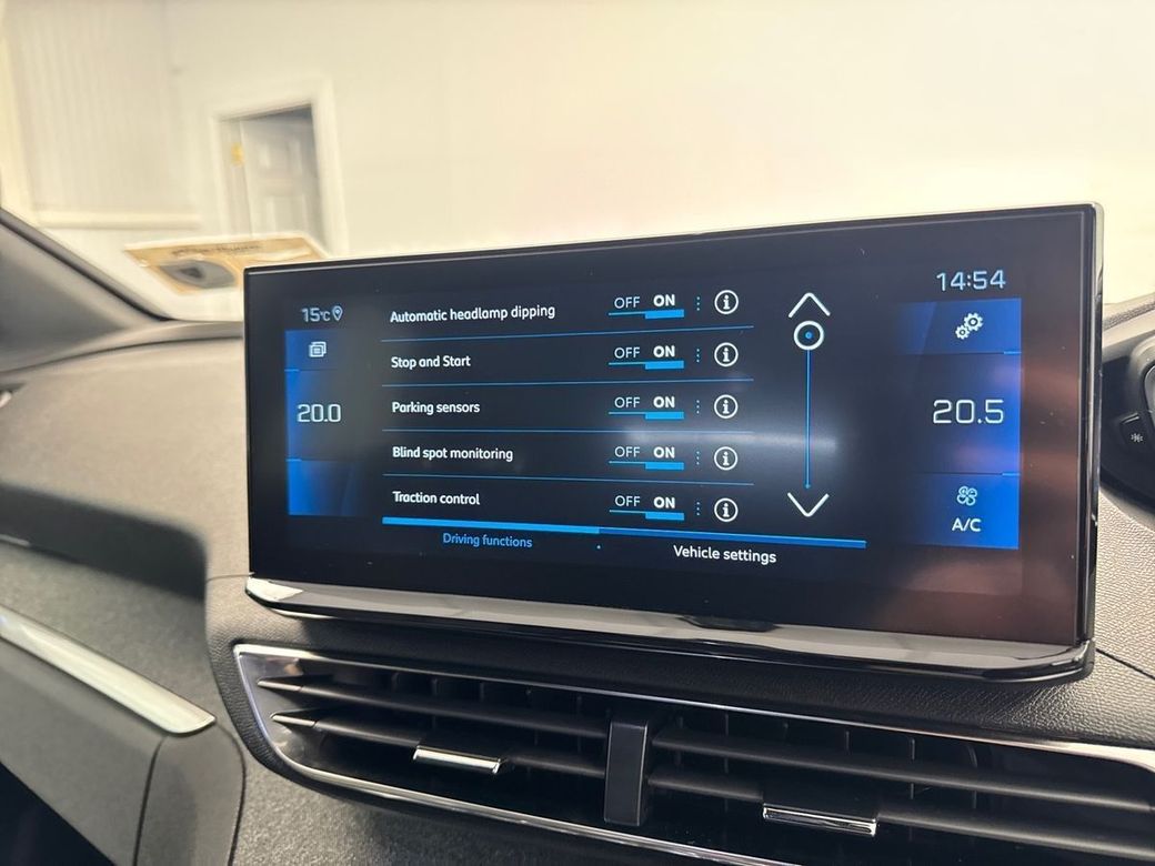 2023 Peugeot 3008