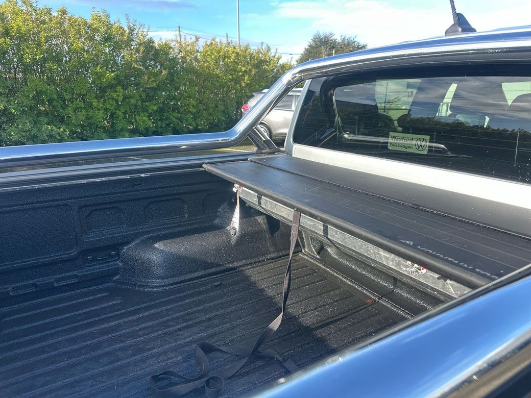 2023 Volkswagen Amarok