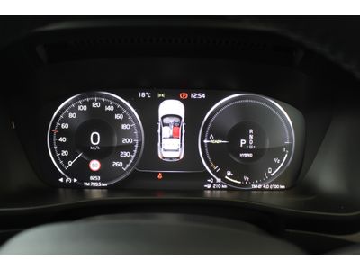 2023 Volvo XC40