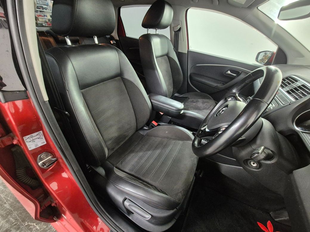 2016 Volkswagen Polo