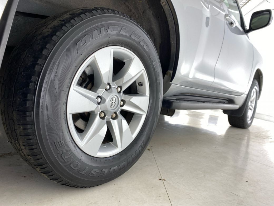 2020 Toyota Landcruiser