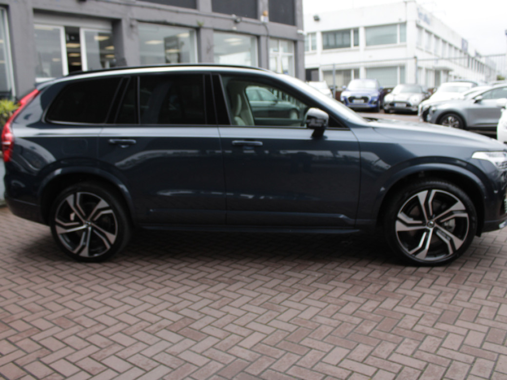 2023 Volvo XC90