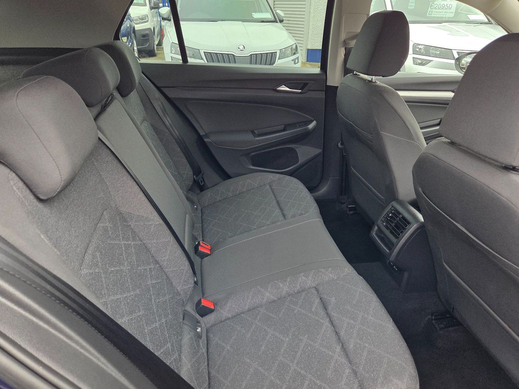 2022 Volkswagen Golf