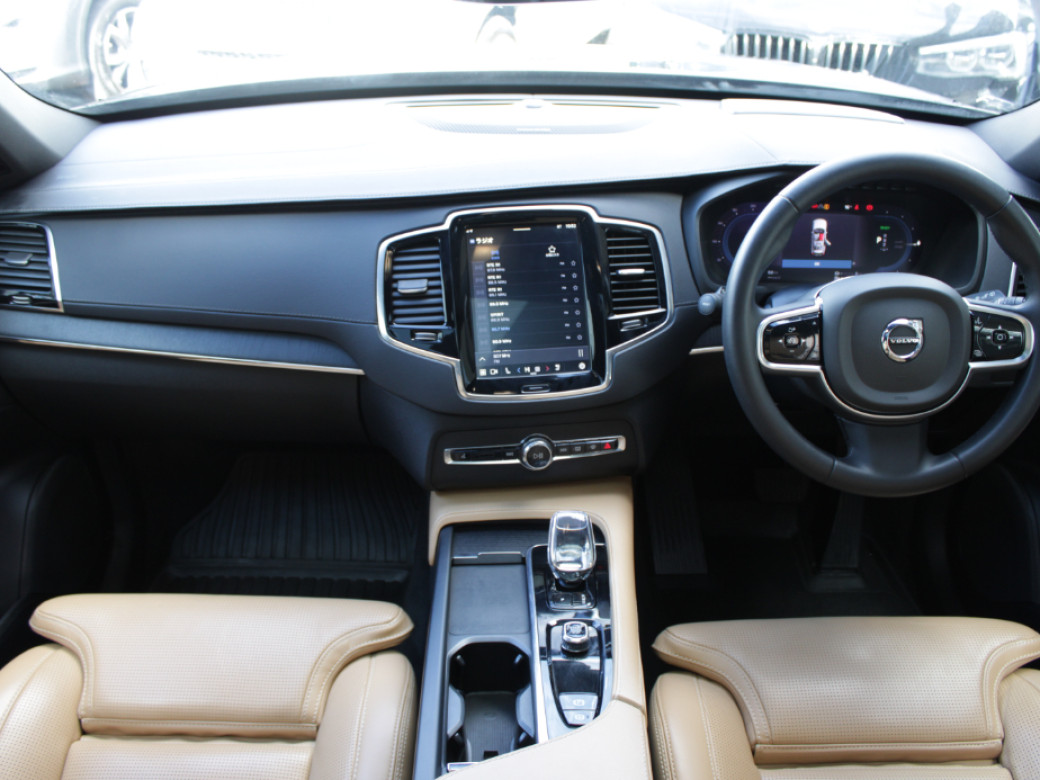 2023 Volvo XC90