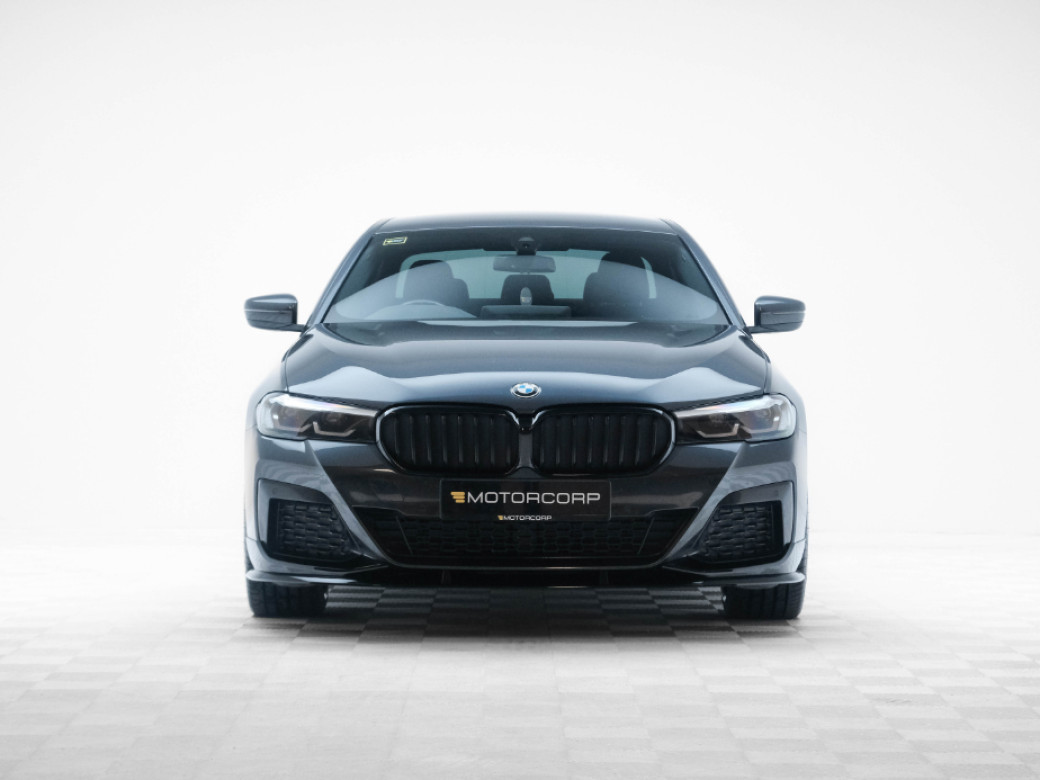 2022 BMW 5 Series