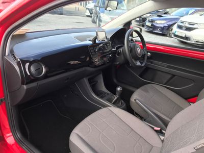 2015 Volkswagen up!