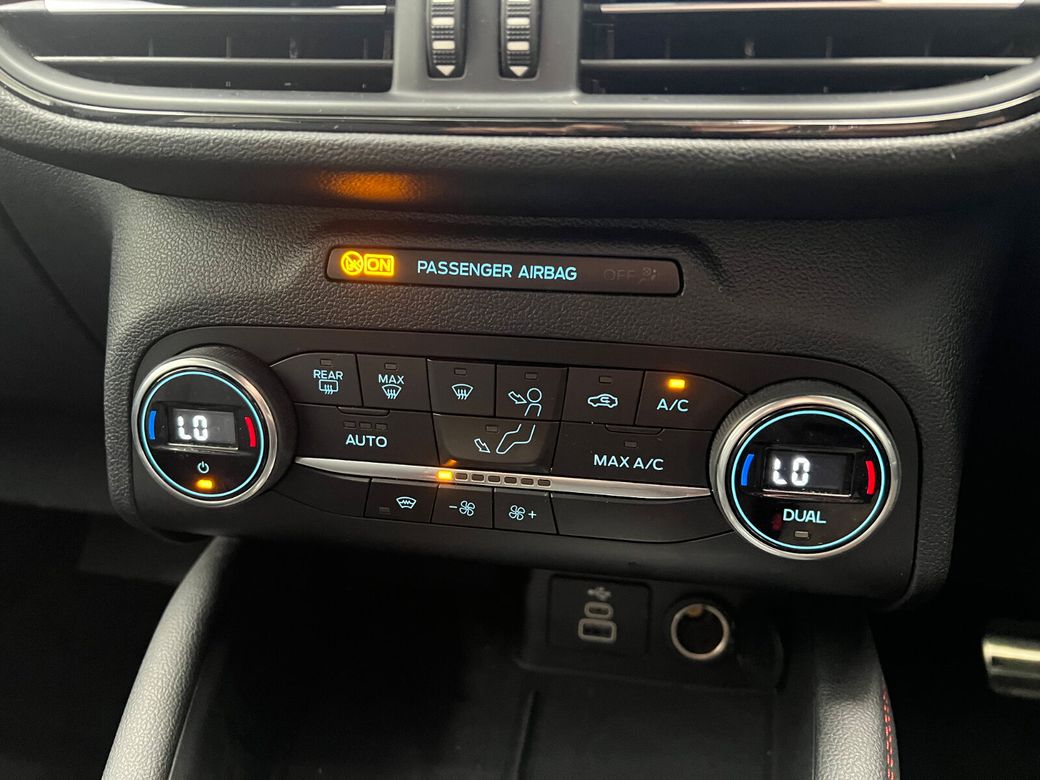 2022 Ford Kuga