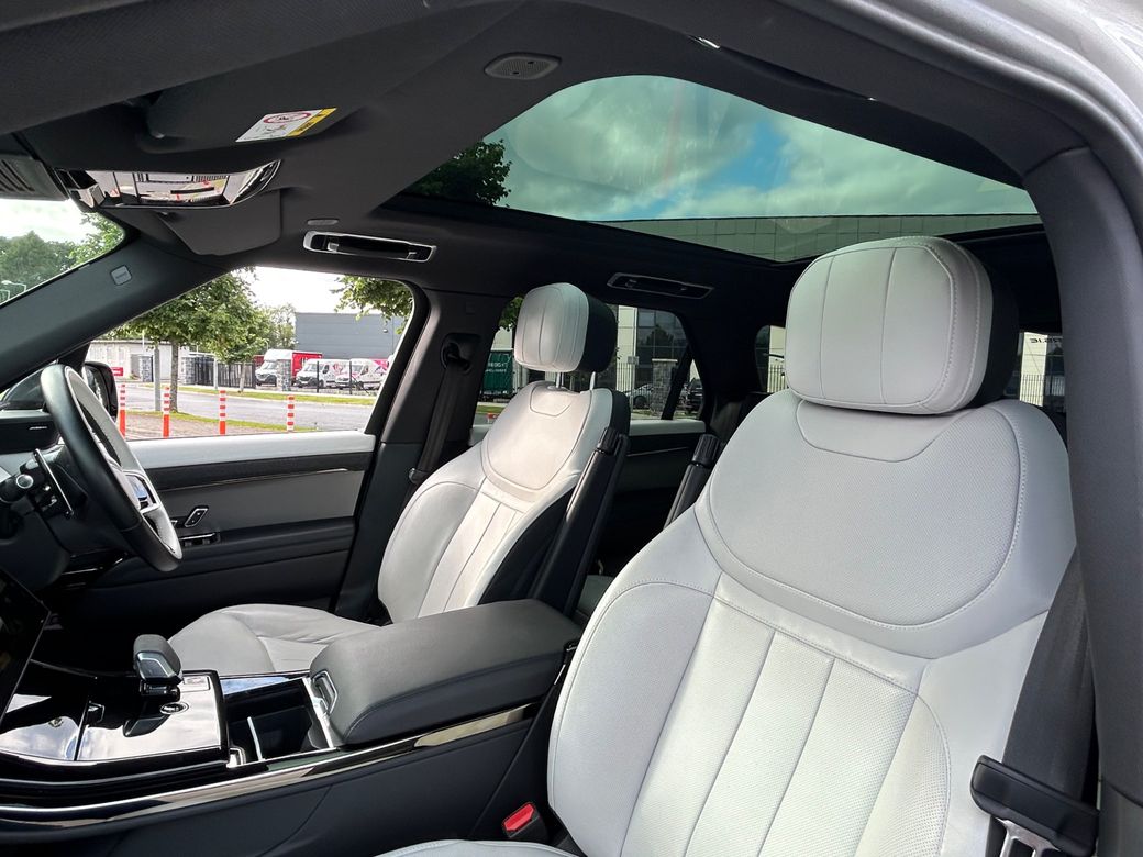 2024 Land Rover Range Rover Sport
