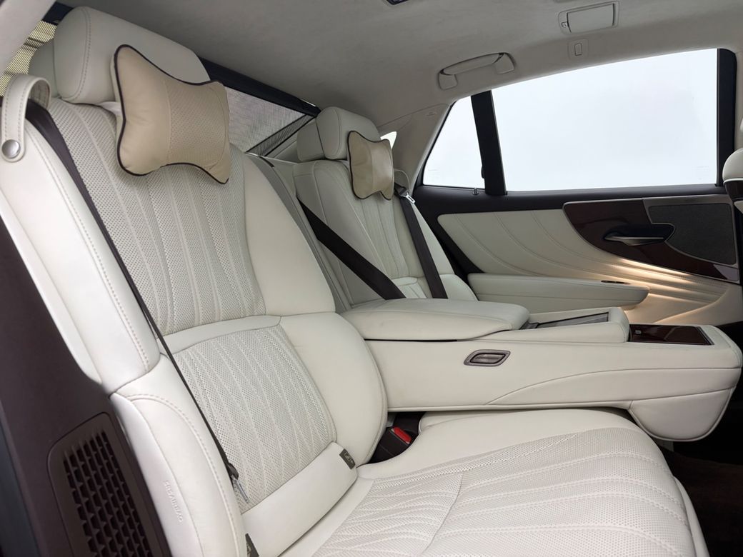 2018 Lexus LS