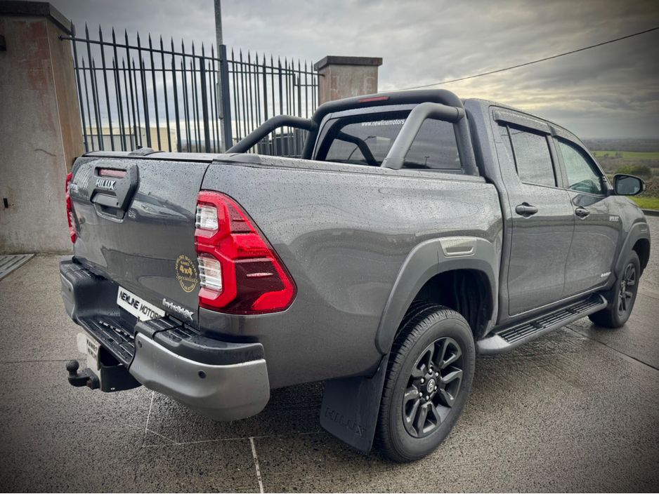 2022 Toyota Hilux